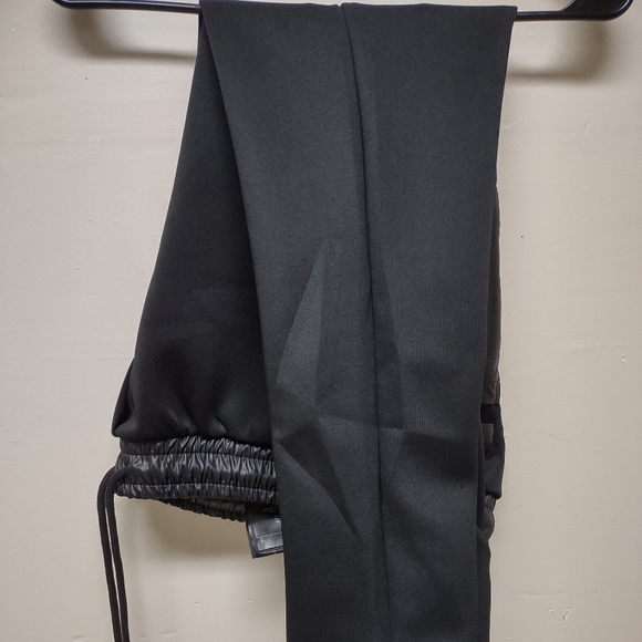 Prada sweatpants - Picture 7 of 9